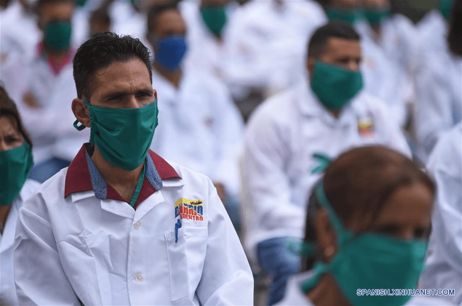 Médicos africanos ocupan áreas críticas en hospitales de Caracas bajo opacidad institucional
