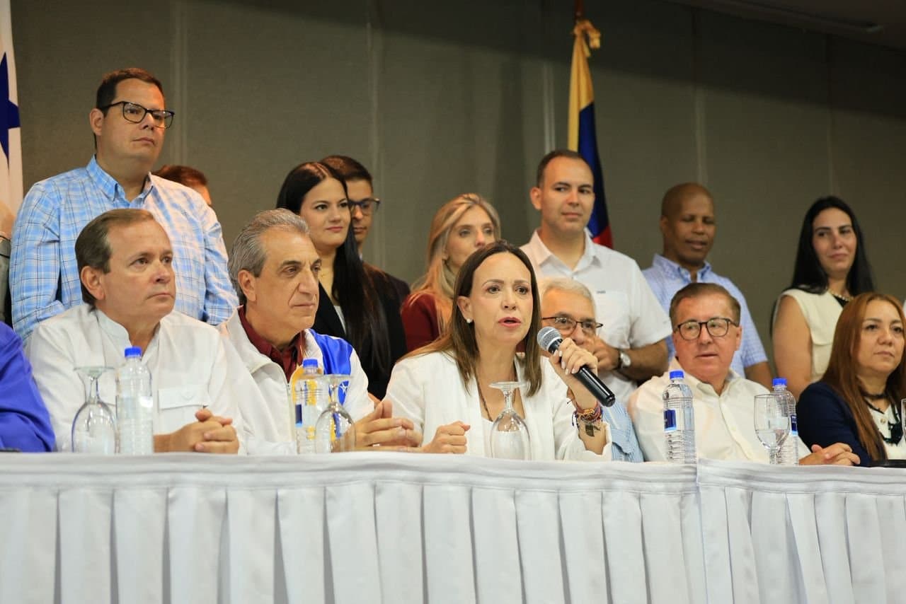 #EnClaves| Oposición fija hoja de ruta para negociar transición y “elecciones libres” con apoyo de EE. UU.