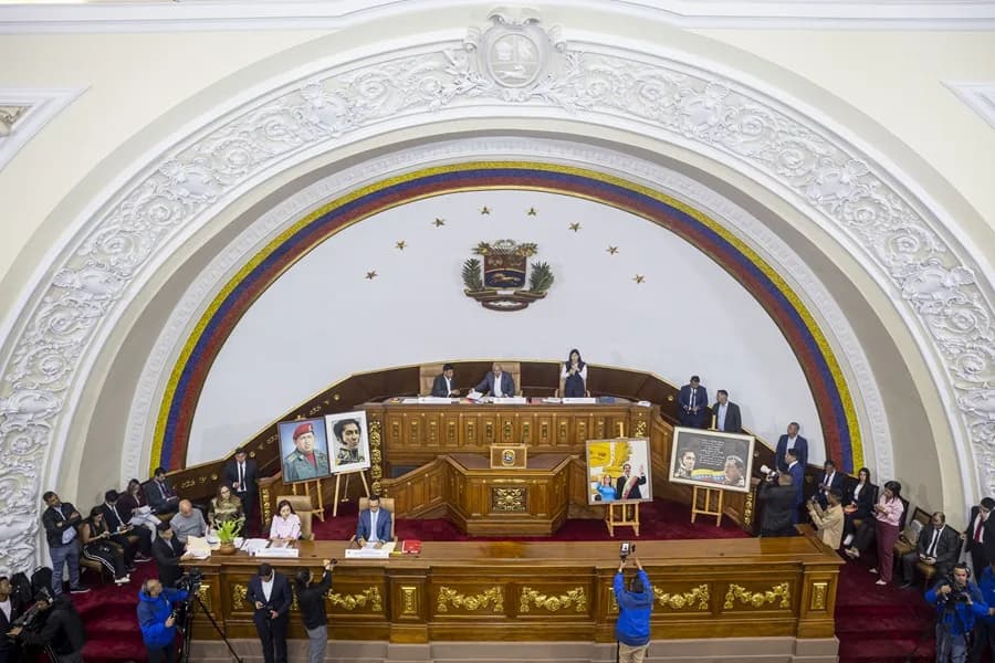 El Parlamento de Venezuela inicia camino para nombrar nuevos magistrados del Tribunal Supremo
