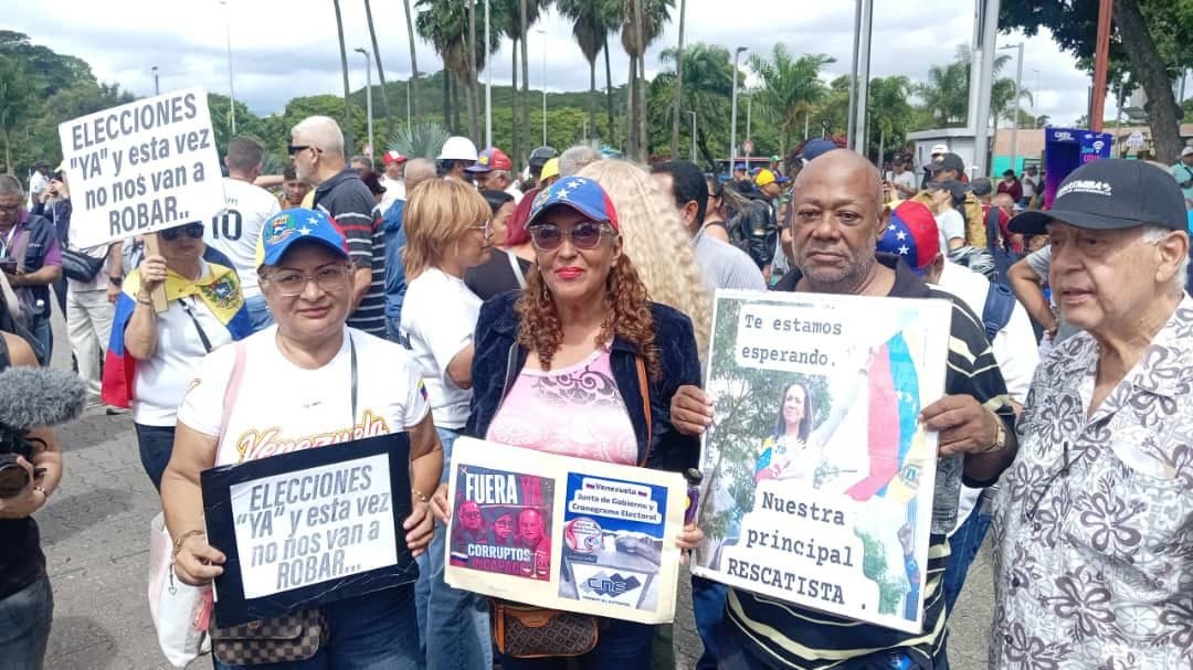 Protestas gremiales regresan a Caracas después de los sismos