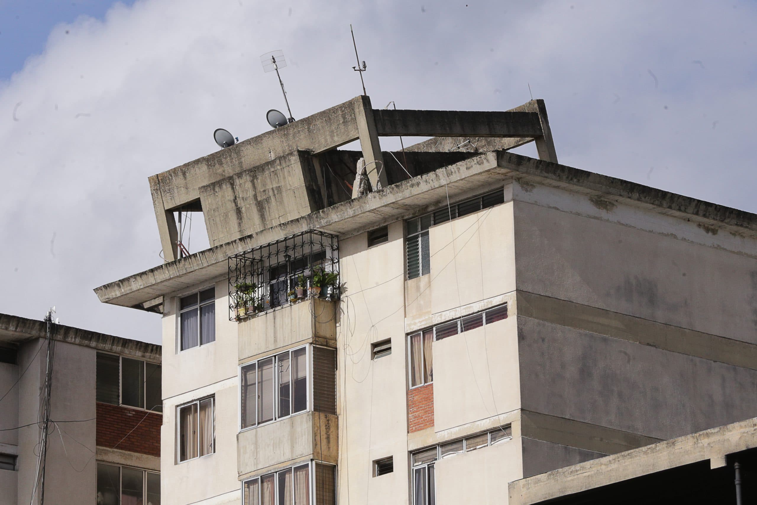 Los que cavan de noche: "Aquí todo proviene del voluntariado"