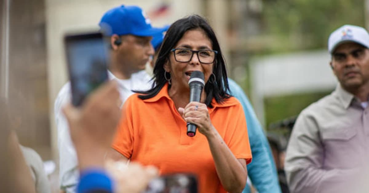 Motín en una cárcel de Venezuela deja cinco muertos y familiares acusan al régimen de "desinformación"