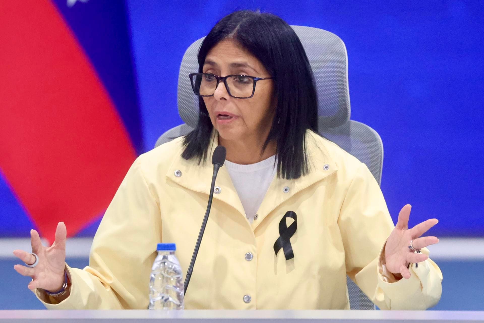 Delcy Rodríguez calificó de “miserable” las críticas al operativo de seguridad tras los terremotos