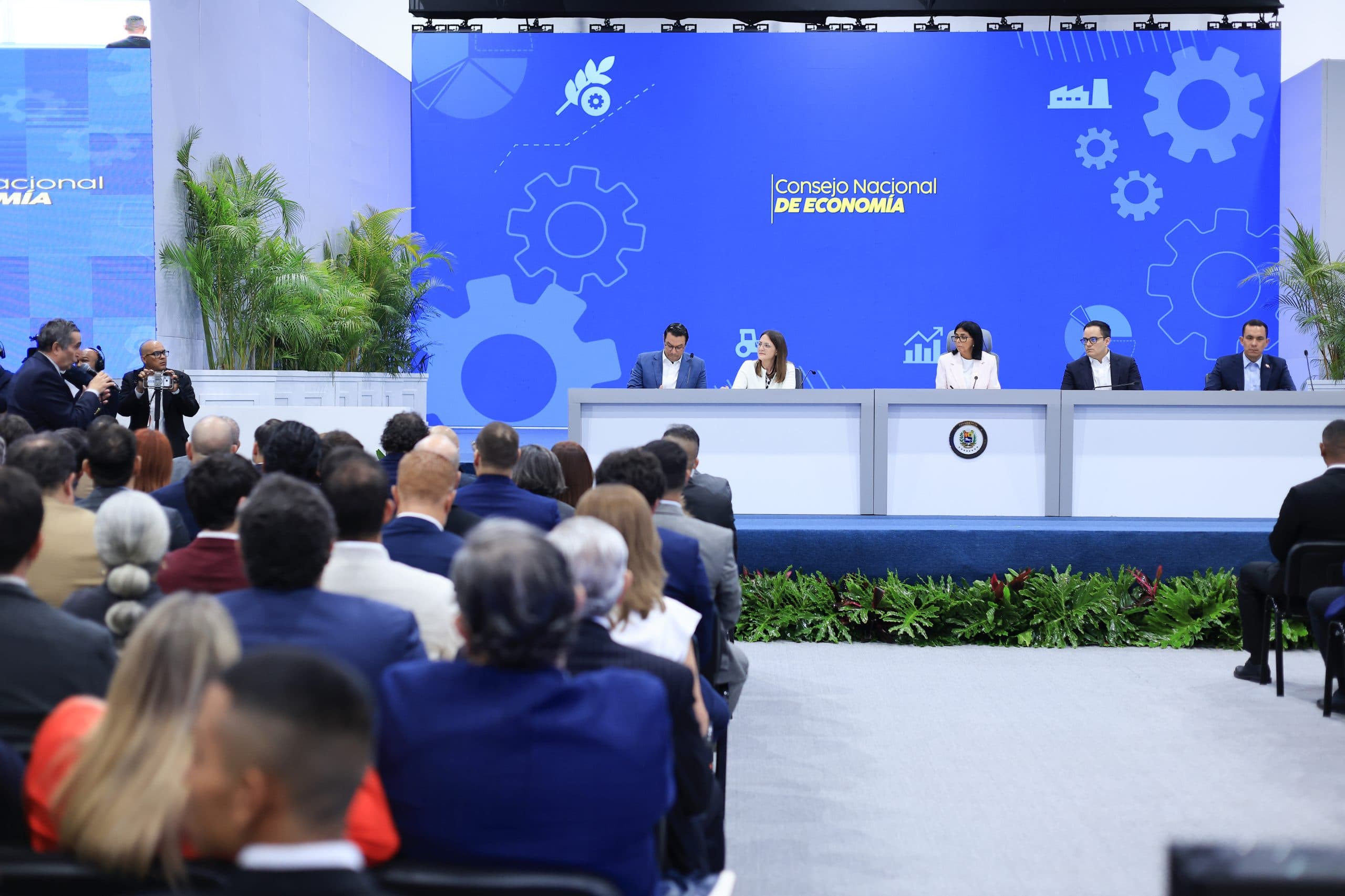 Régimen de Delcy mantendrá el plan para renegociar la deuda venezolana
