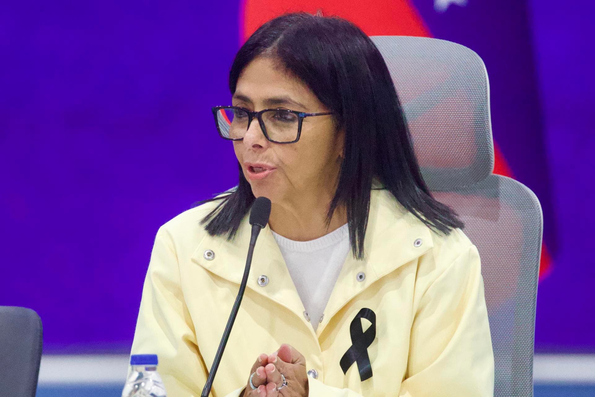 Bloomberg: Aumenta el rechazo a Delcy Rodríguez por la respuesta a los terremotos en Venezuela