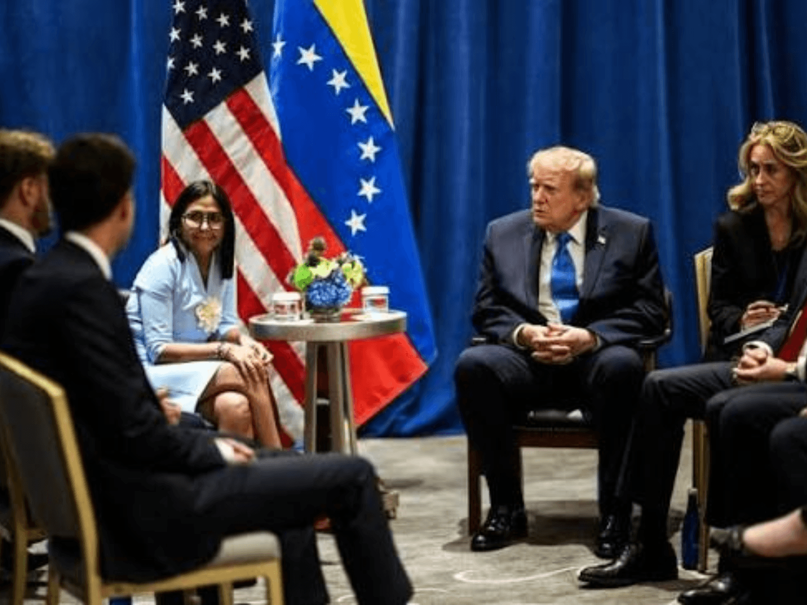 La reunión entre Trump y Rodríguez asomó la posibilidad de unas elecciones en Venezuela para 2027-2028